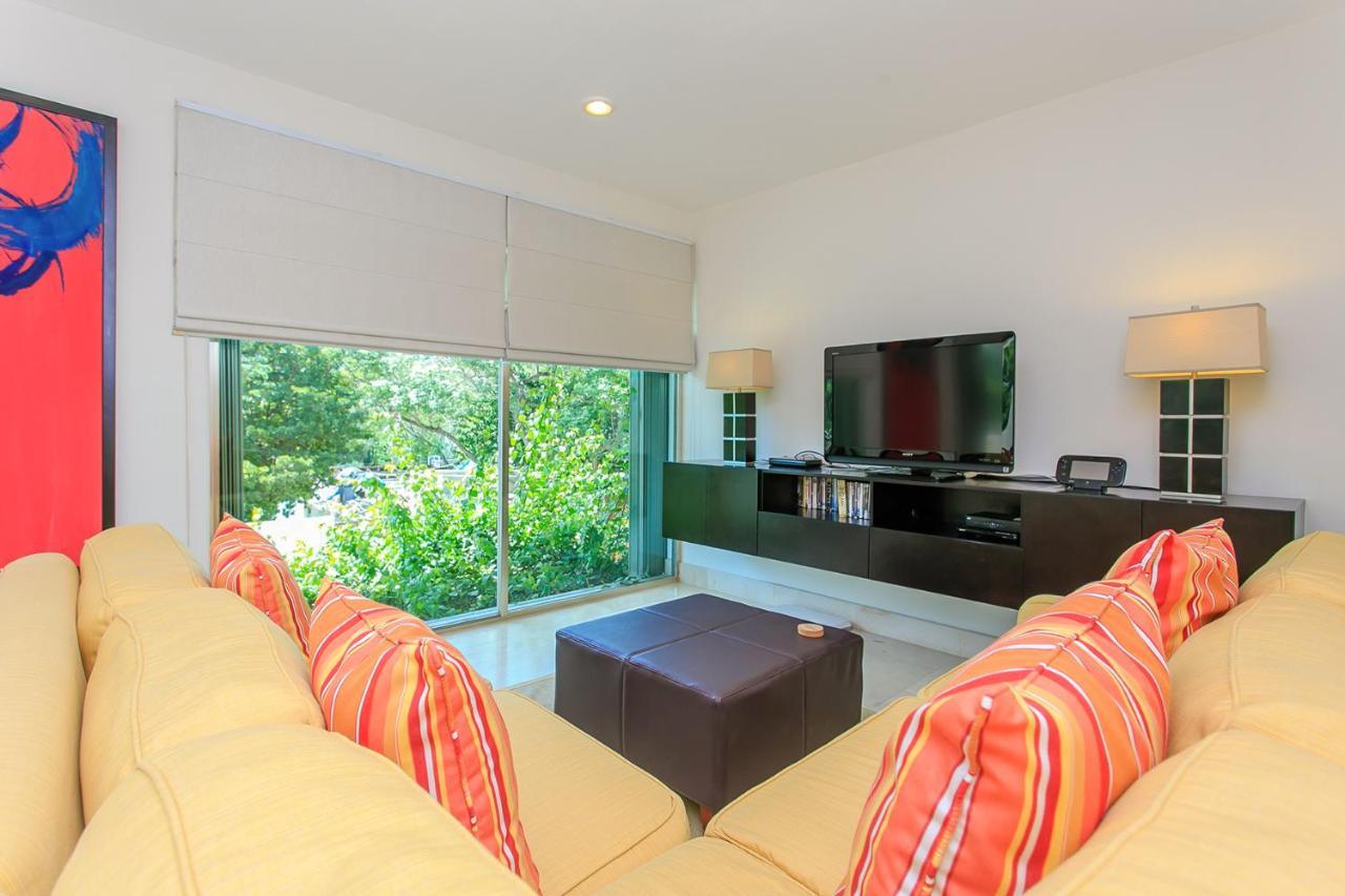 3-level With A Private Balcony & Rooftop Lounge * Playa del Carmen